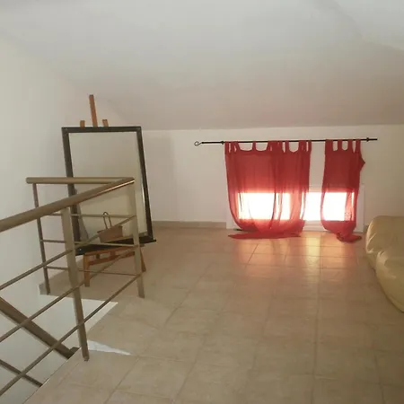 Holiday home Stone 3-bed 3-storey 700m From Sunset Possidi